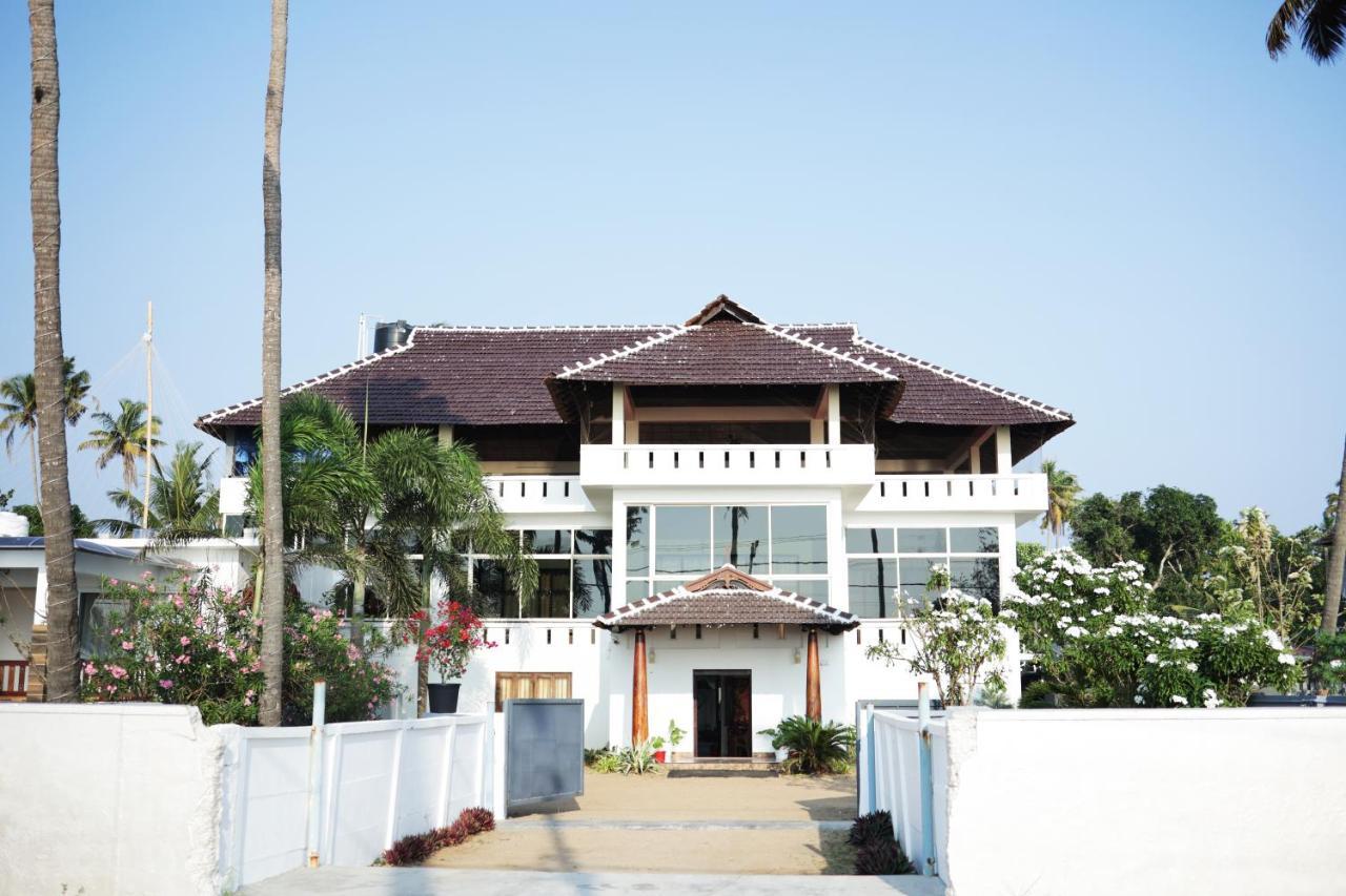 Cherai Beach Palace מראה חיצוני תמונה